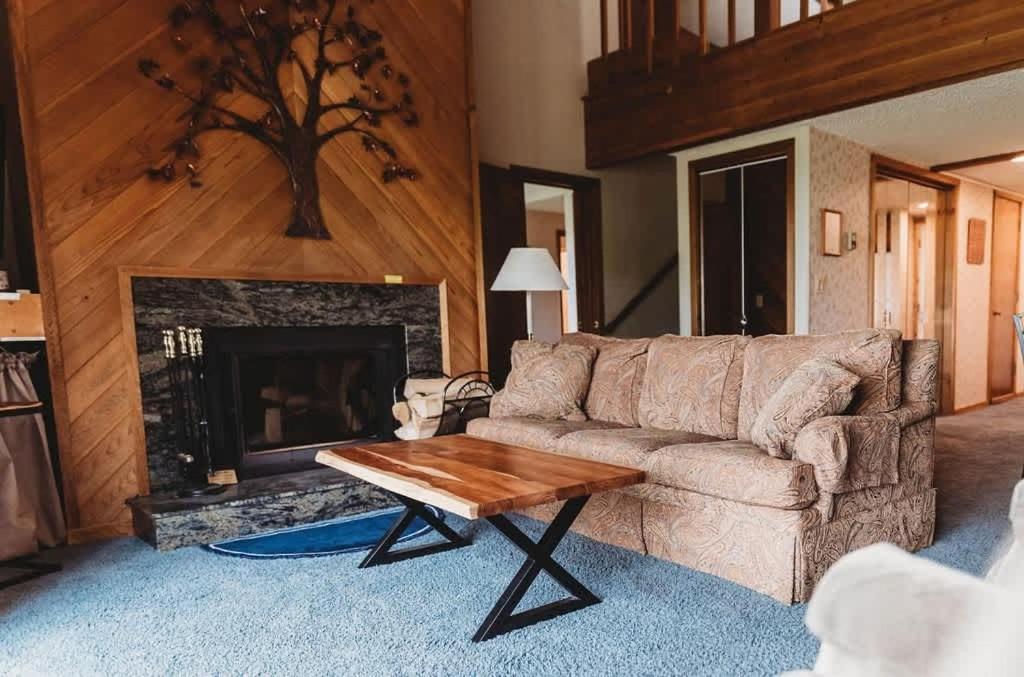Top Floor Luxury, Sauna, Private Pool, Lake Bellaire Beach, 5 Beds, 4 Full Bath Exterior foto