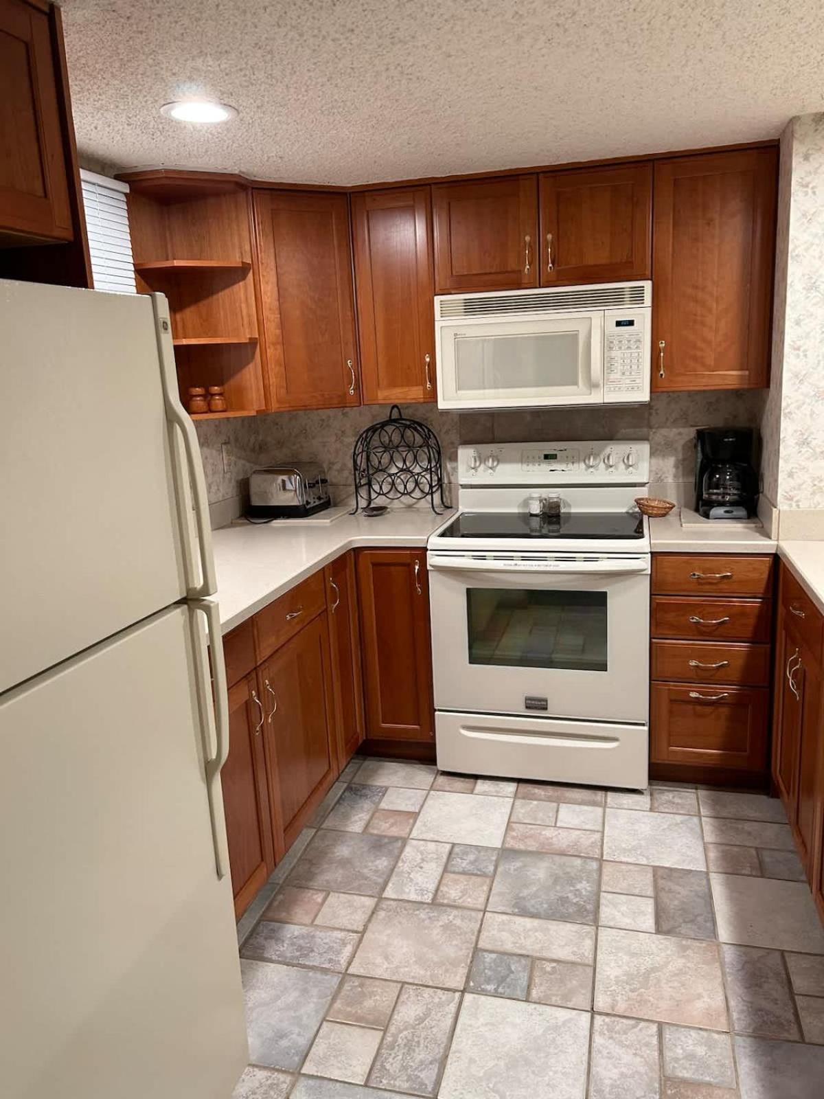 Top Floor Luxury, Sauna, Private Pool, Lake Bellaire Beach, 5 Beds, 4 Full Bath Exterior foto